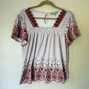 ❇️Absolutely Famous Blouse 2 for $22❇️